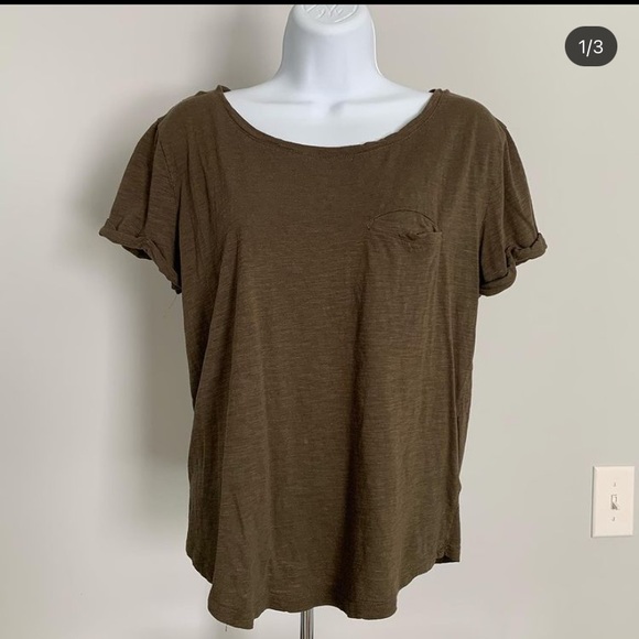 Green H&M T-Shirt - Picture 1 of 3